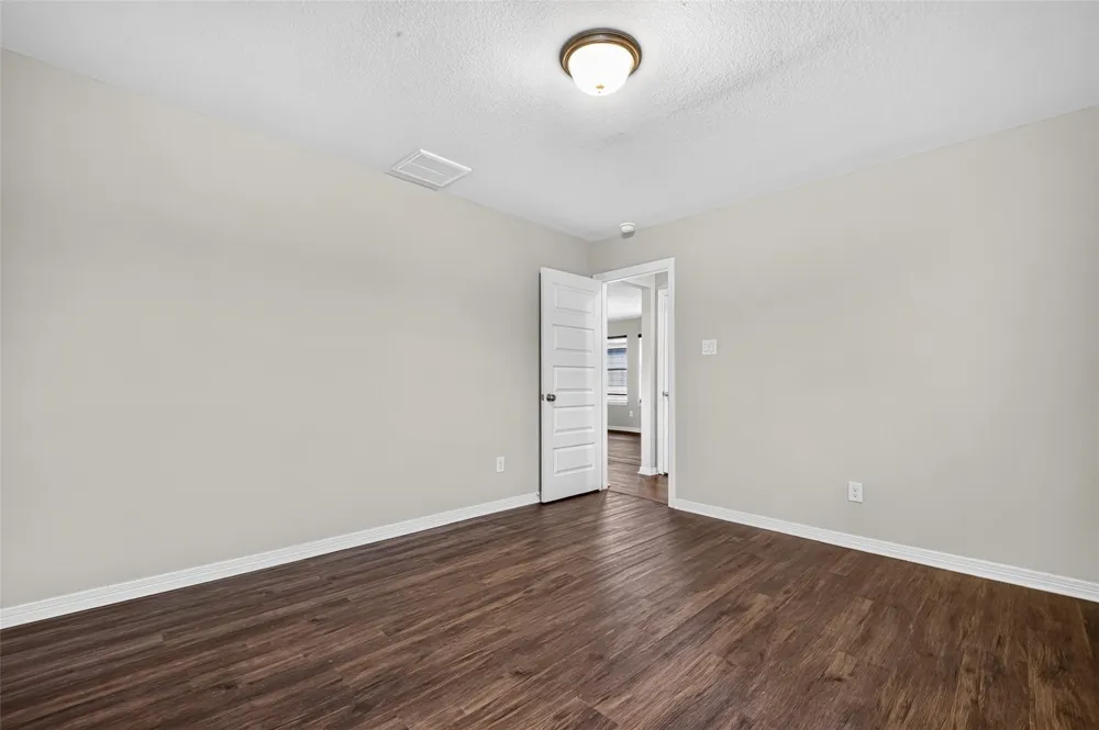 187 Lucky Manor Lane La Porte, TX 77571
