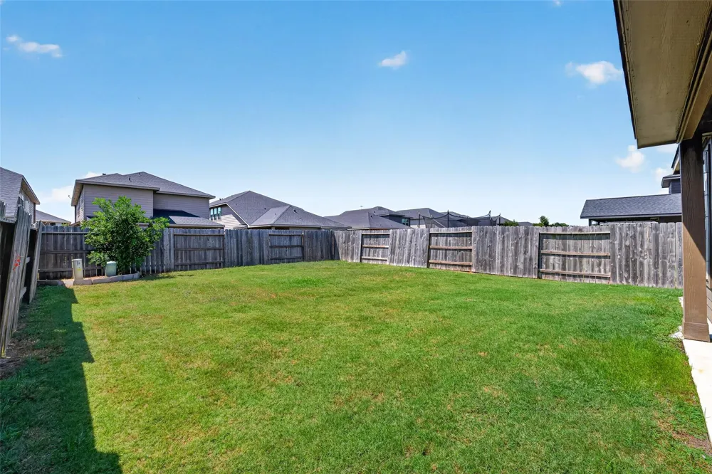 187 Lucky Manor Lane La Porte, TX 77571