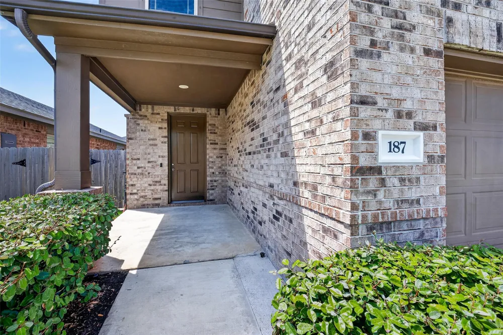 187 Lucky Manor Lane La Porte, TX 77571