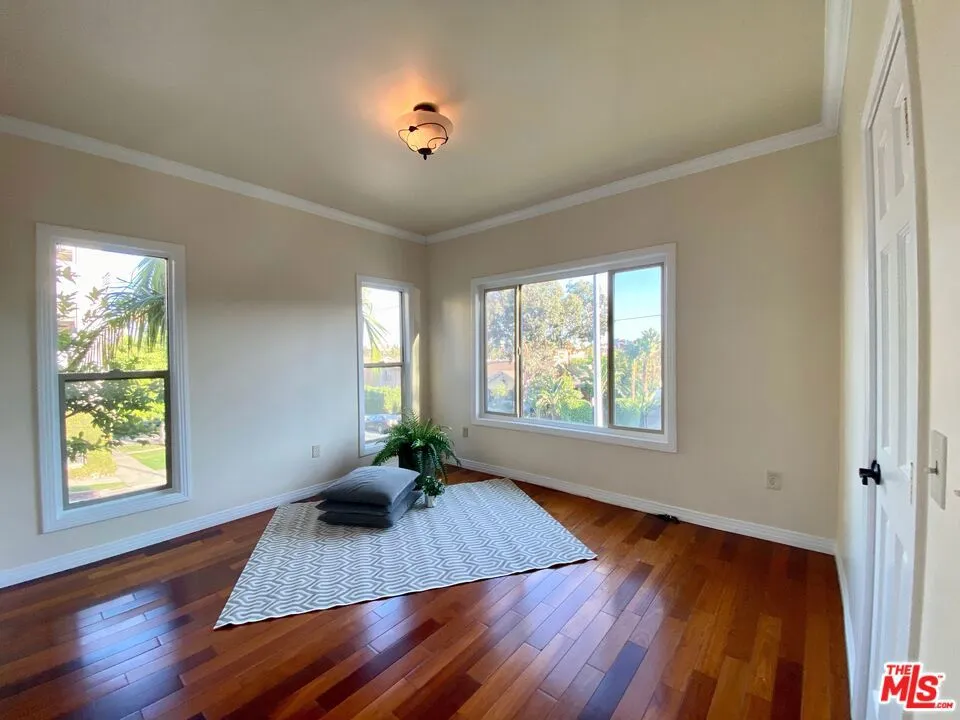 3501 Bellevue Avenue #1 Los Angeles, CA 90026