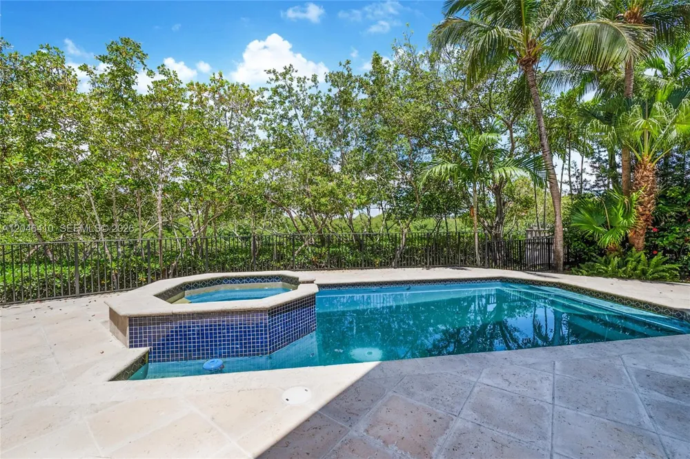 13680 Deering Bay Dr #13680 Coral Gables, FL 33158