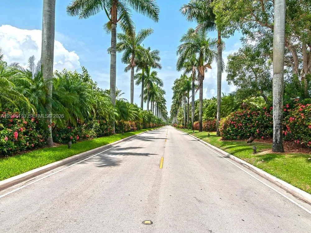 13680 Deering Bay Dr #13680 Coral Gables, FL 33158