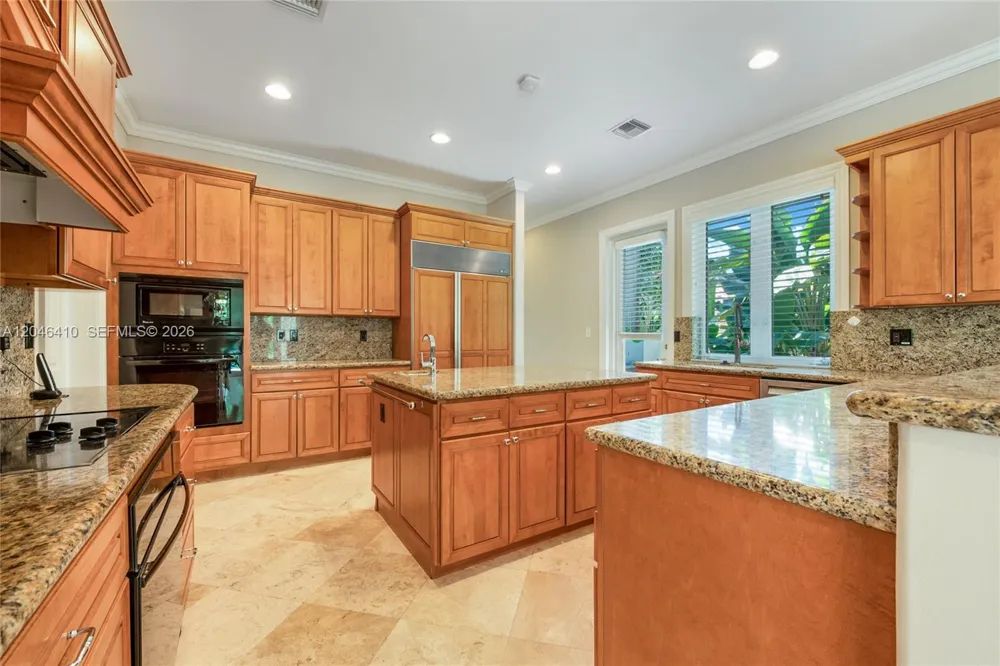 13680 Deering Bay Dr #13680 Coral Gables, FL 33158
