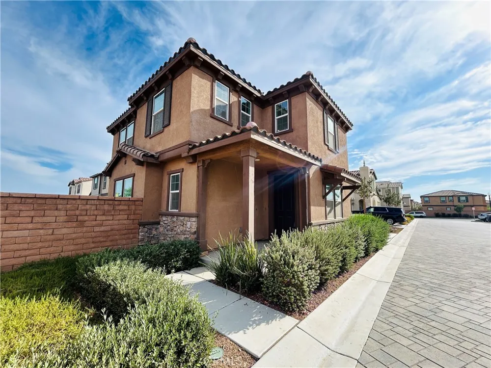 4160 E Avila Privado Ontario, CA 91761