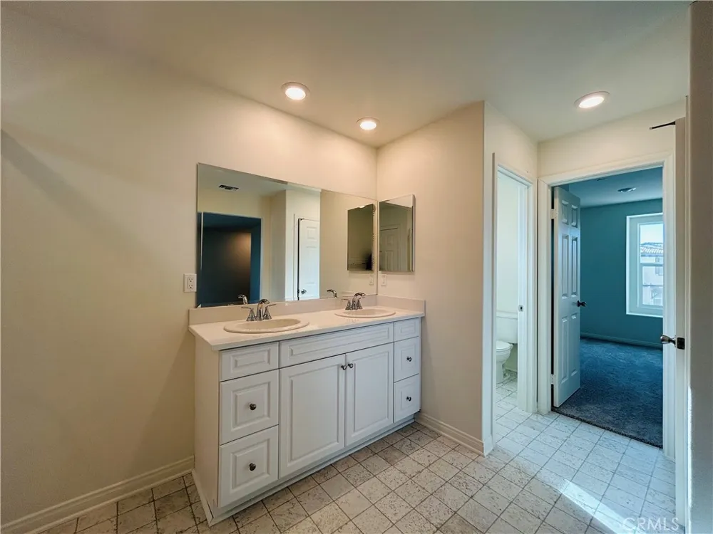 4160 E Avila Privado Ontario, CA 91761