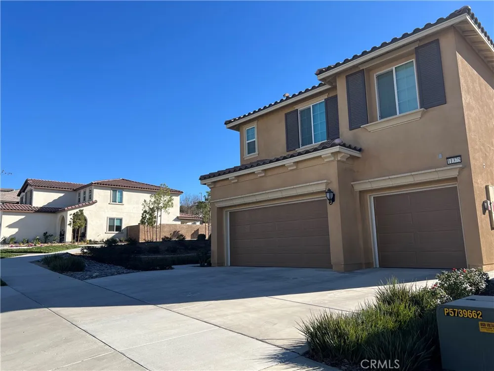 11375 Vista Corona, CA 92883