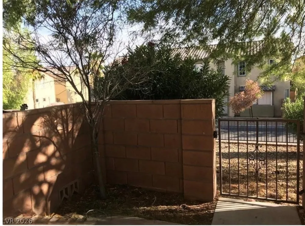 8177 SAILOR POINT AVENUE Las Vegas, NV 89147