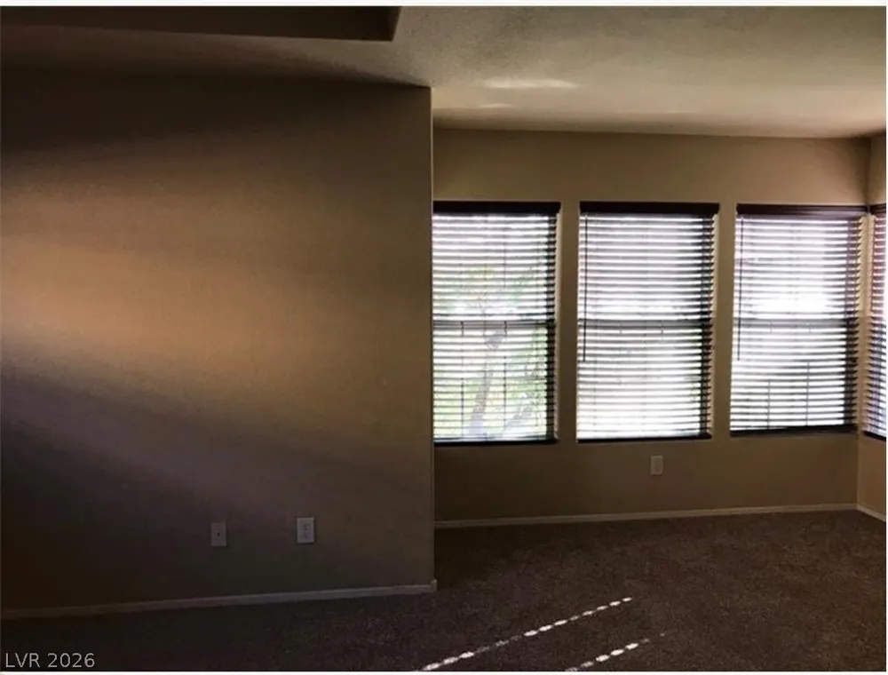 8177 SAILOR POINT AVENUE Las Vegas, NV 89147