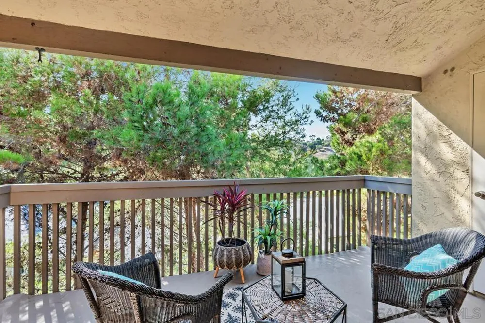 3134 Via Alicante #H La Jolla, CA 92037