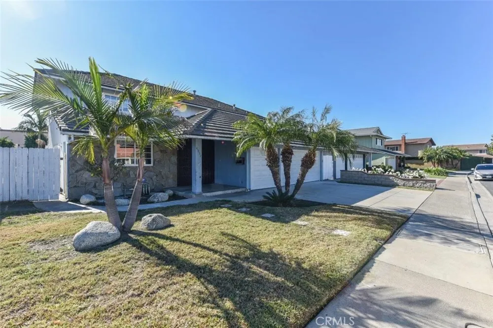 4952 Windsong Avenue La Palma, CA 90623