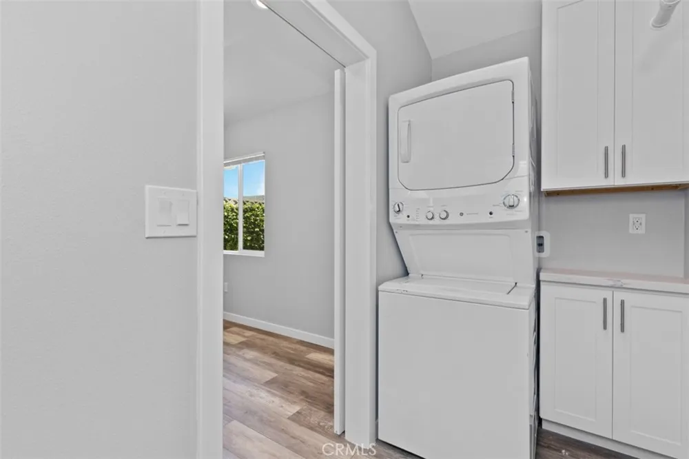 831 E Hoover Orange, CA 92867