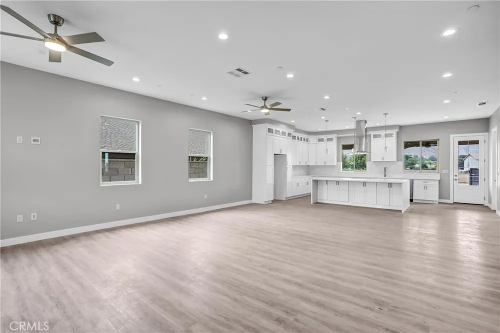 8058 Galena St. Jurupa Valley, CA 92509