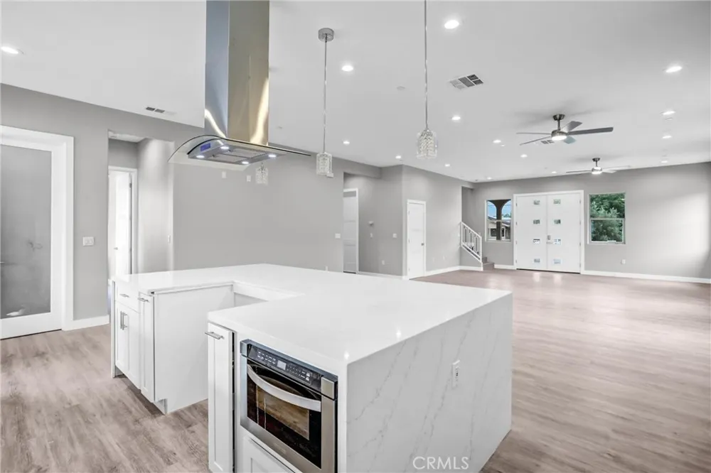 8058 Galena St. Jurupa Valley, CA 92509