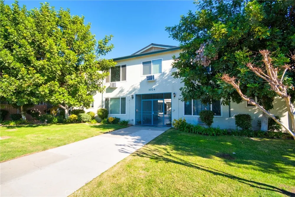 1024 Atlantic #16 Alhambra, CA 91803