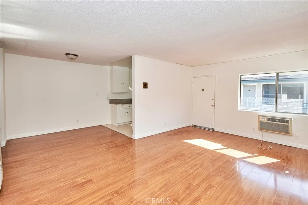 1024 Atlantic #16 Alhambra, CA 91803