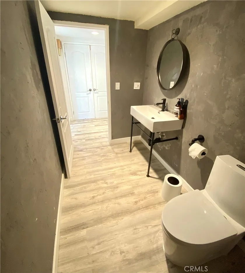 43 Flintlock Lane Bell Canyon, CA 91307