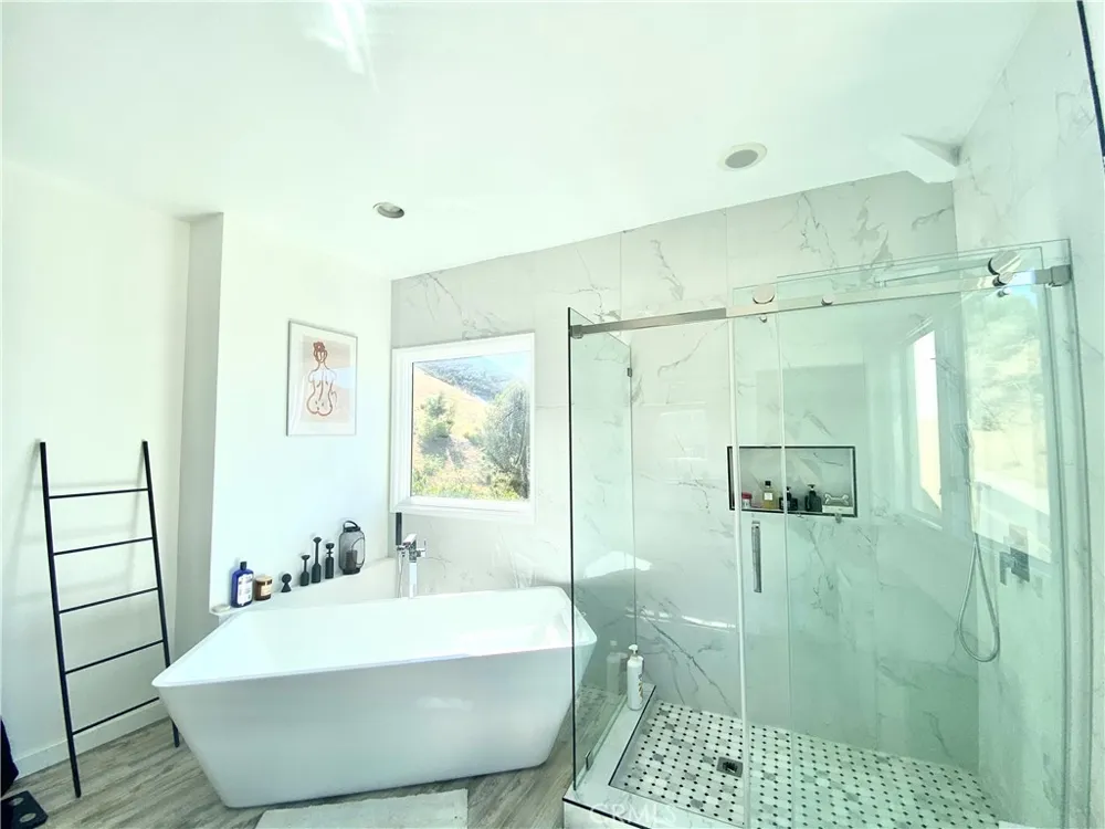 43 Flintlock Lane Bell Canyon, CA 91307