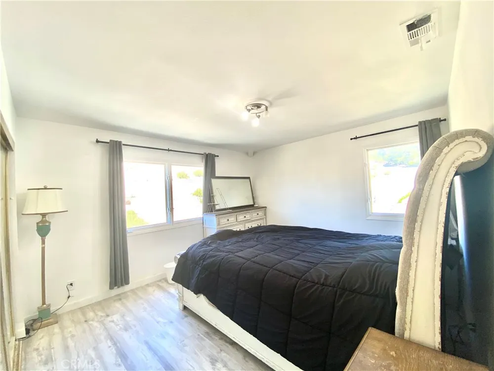 43 Flintlock Lane Bell Canyon, CA 91307