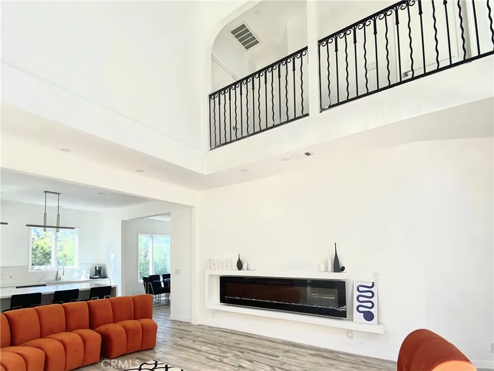 43 Flintlock Lane Bell Canyon, CA 91307