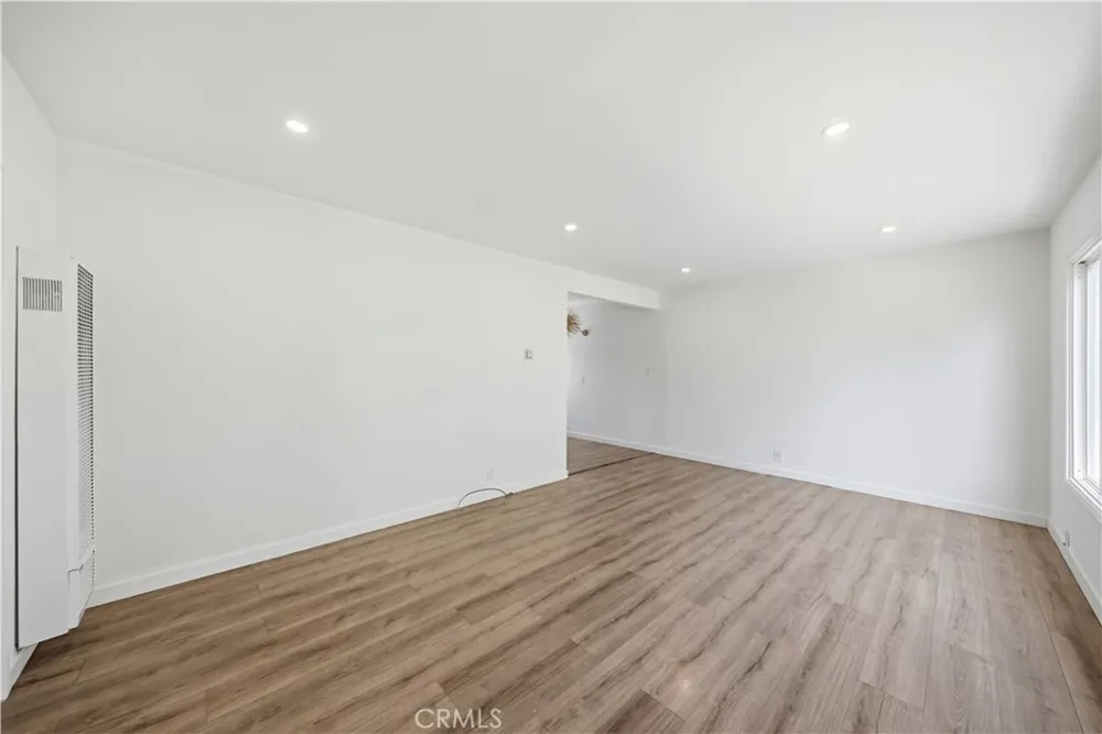 9234 Elizabeth Avenue South Gate, CA 90280