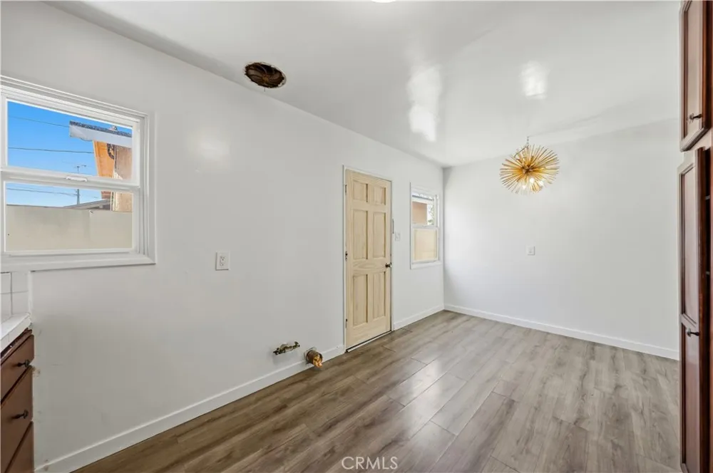 9234 Elizabeth Avenue South Gate, CA 90280