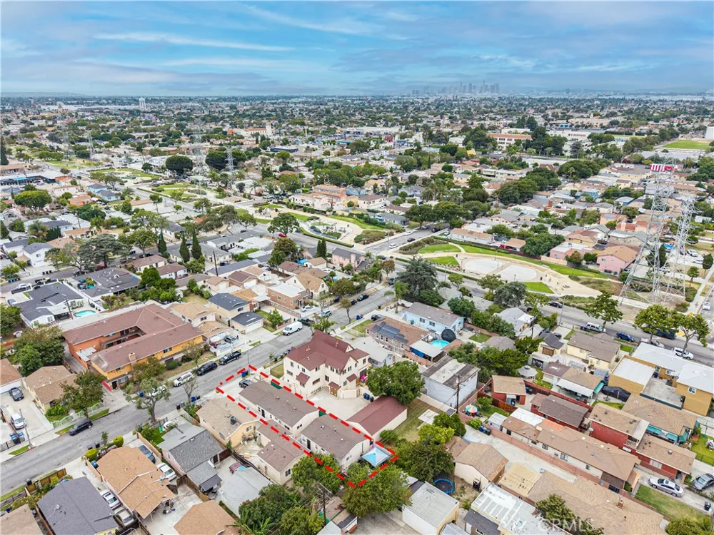 9234 Elizabeth Avenue South Gate, CA 90280