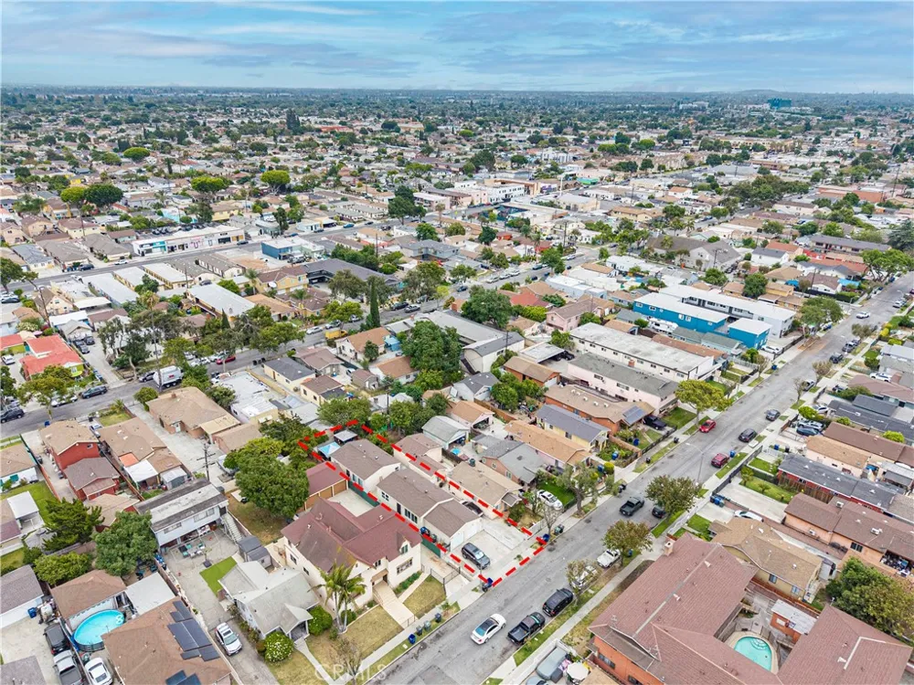 9234 Elizabeth Avenue South Gate, CA 90280