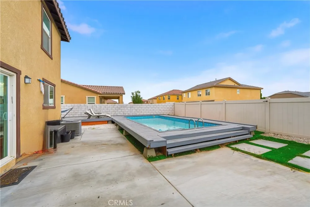 14482 Chumash Victorville, CA 92394