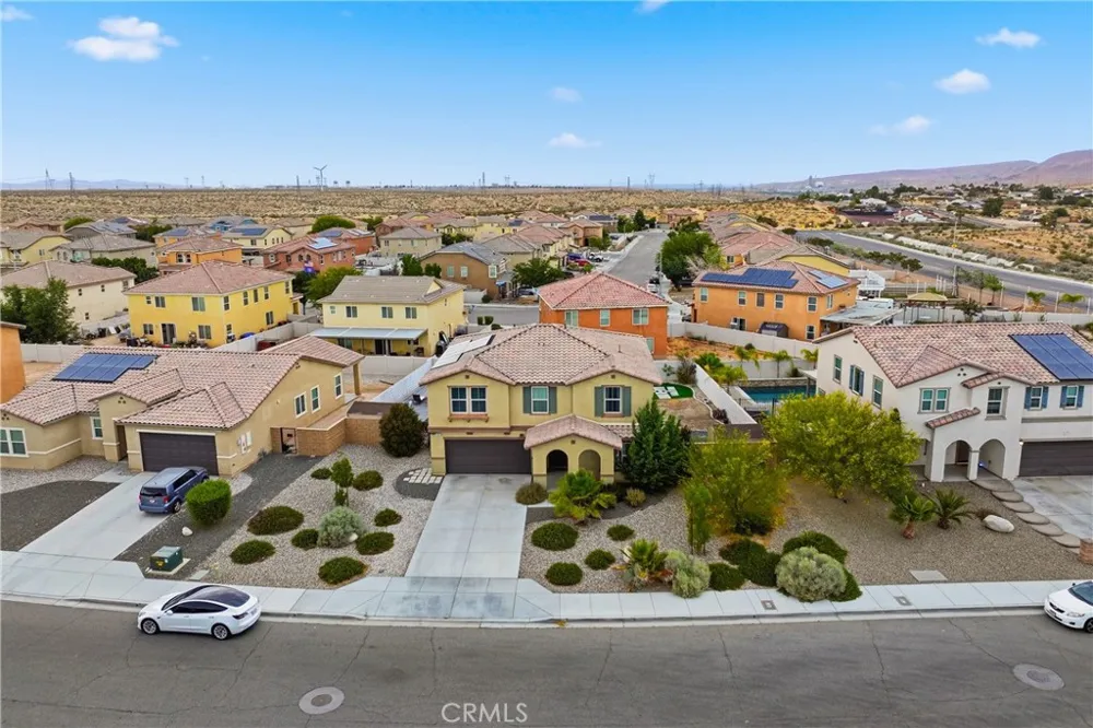 14482 Chumash Victorville, CA 92394