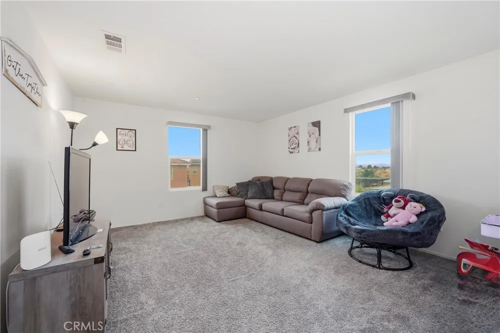 14482 Chumash Victorville, CA 92394