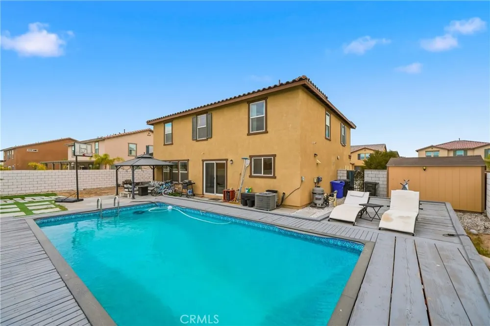 14482 Chumash Victorville, CA 92394