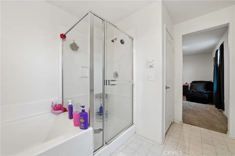 14482 Chumash Victorville, CA 92394