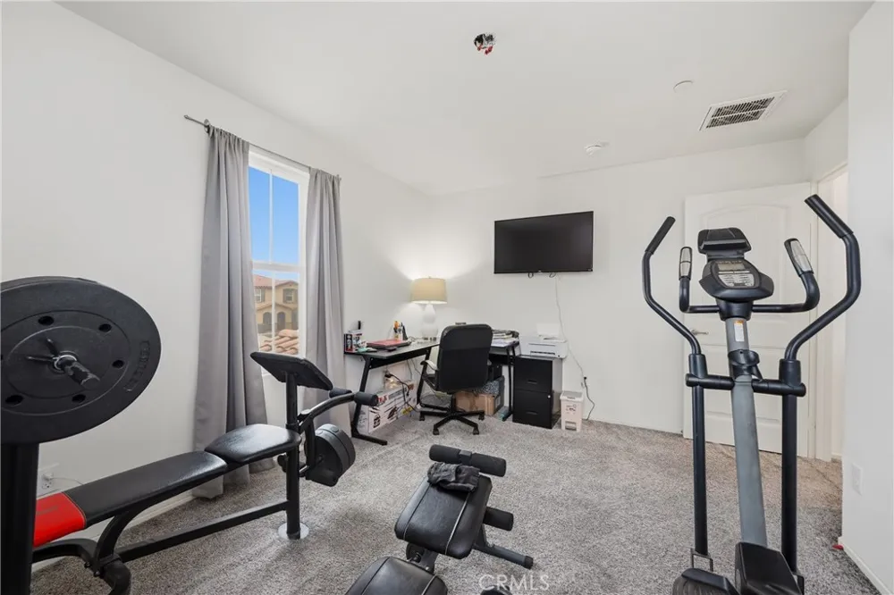 14482 Chumash Victorville, CA 92394