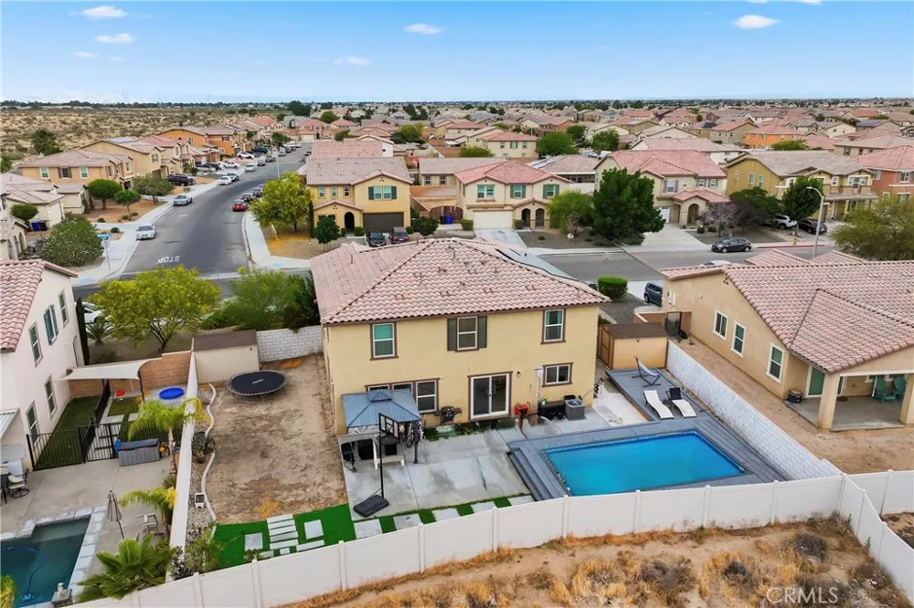 14482 Chumash Victorville, CA 92394