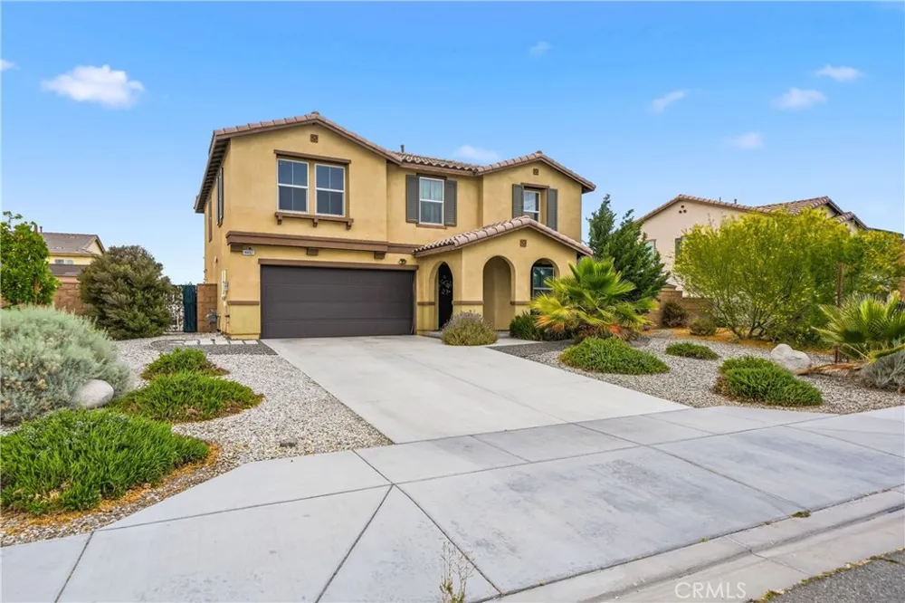 14482 Chumash Victorville, CA 92394
