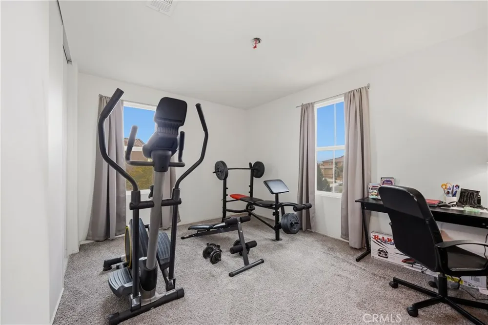 14482 Chumash Victorville, CA 92394