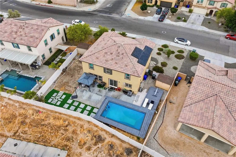 14482 Chumash Victorville, CA 92394