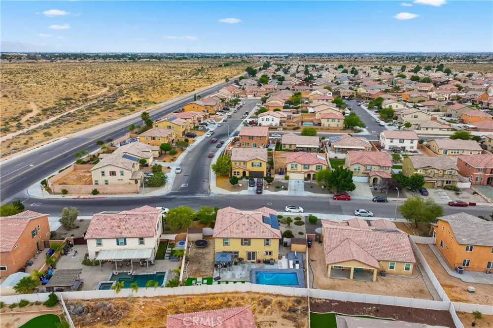 14482 Chumash Victorville, CA 92394