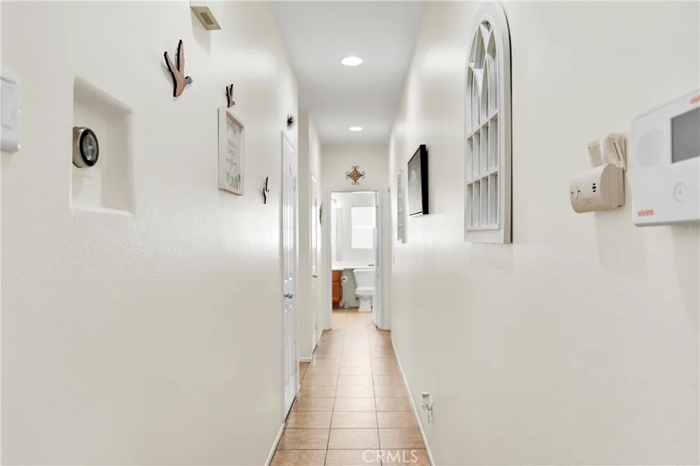 13457 Coolwater Victorville, CA 92392