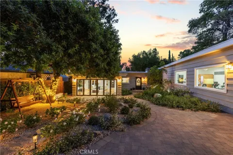 22125 Avenue Morelos