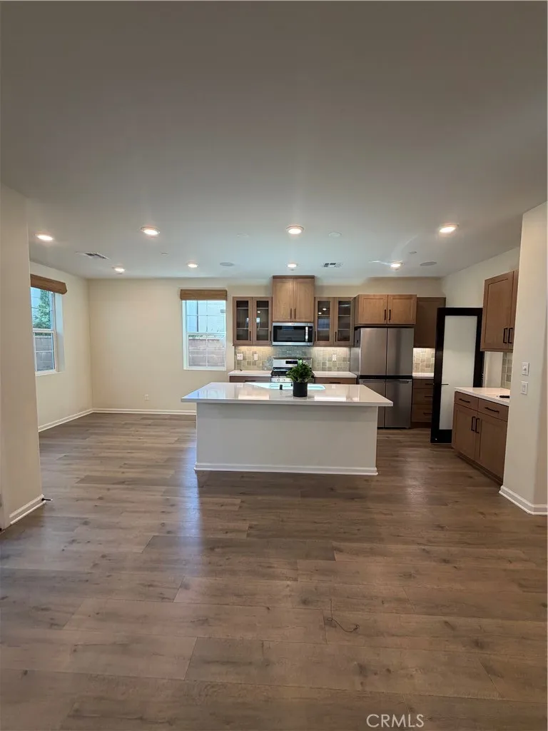 4029 SUMMER WAY Corona, CA 92883