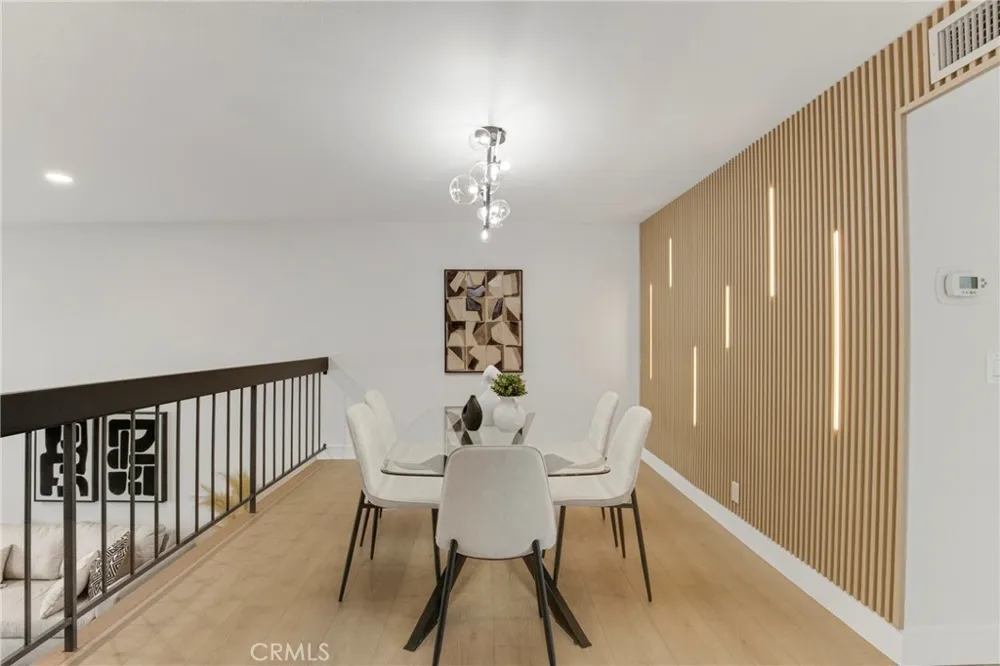 17150 Burbank #23 Encino, CA 91316