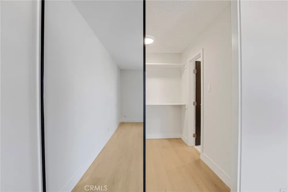 17150 Burbank #23 Encino, CA 91316