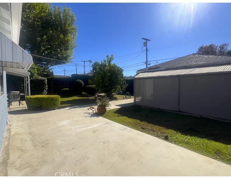 5417 Bevis Avenue Sherman Oaks, CA 91411
