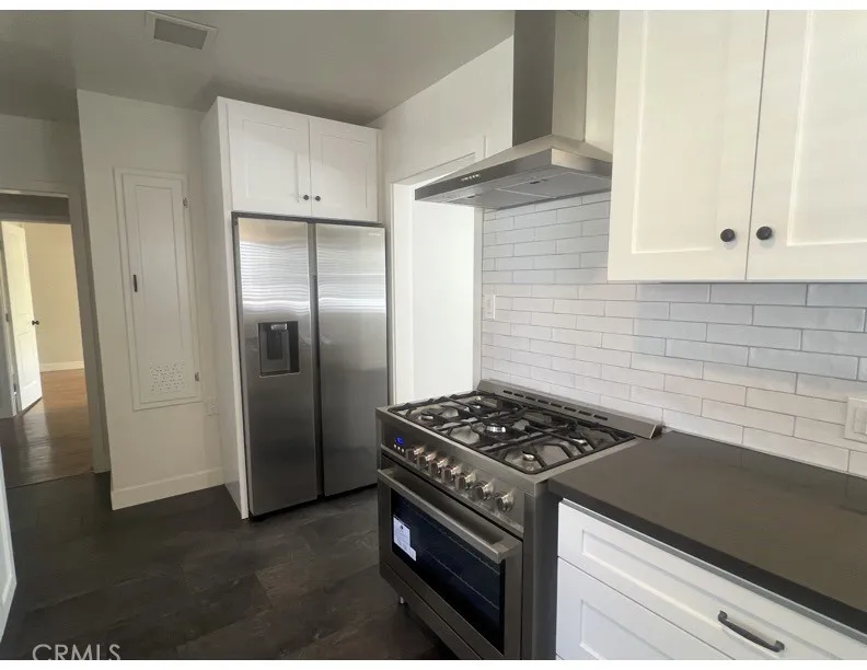 5417 Bevis Avenue Sherman Oaks, CA 91411