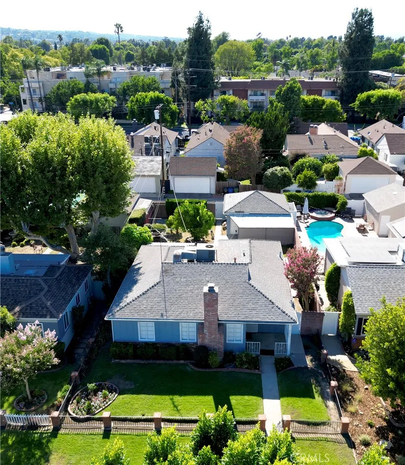 5417 Bevis Avenue Sherman Oaks, CA 91411