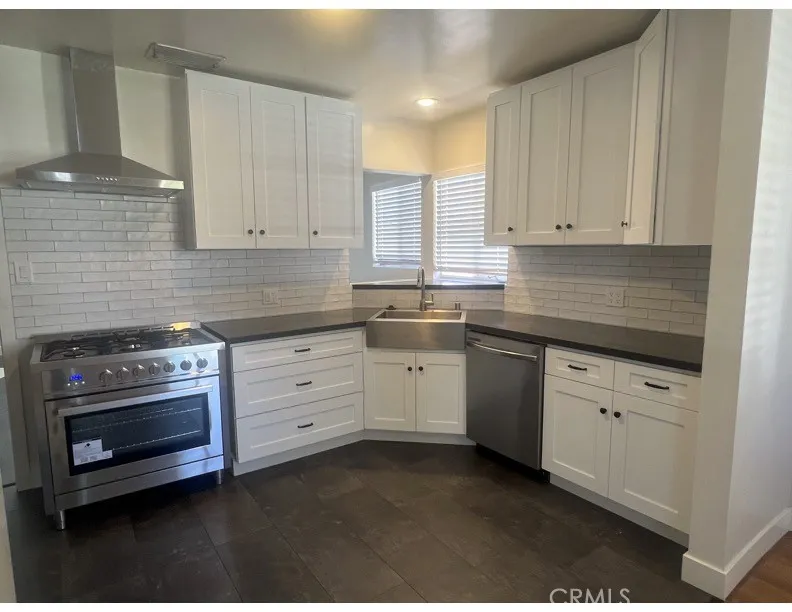 5417 Bevis Avenue Sherman Oaks, CA 91411