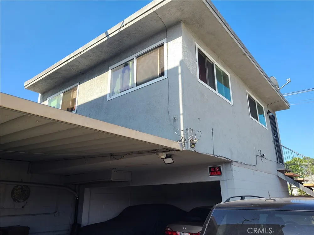 12940 Prairie Ave Hawthorne, CA 90250