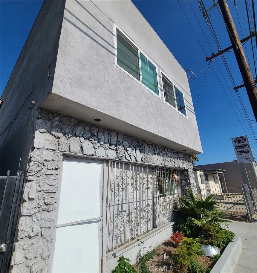 12940 Prairie Ave Hawthorne, CA 90250