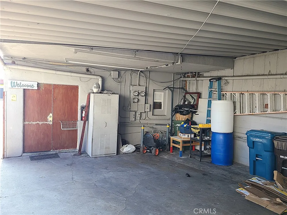 12940 Prairie Ave Hawthorne, CA 90250